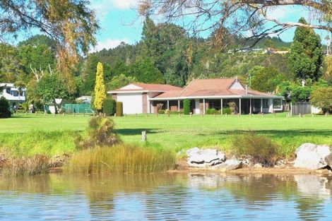 Photo of property in 126 Patiki Place, Whangamata, 3620