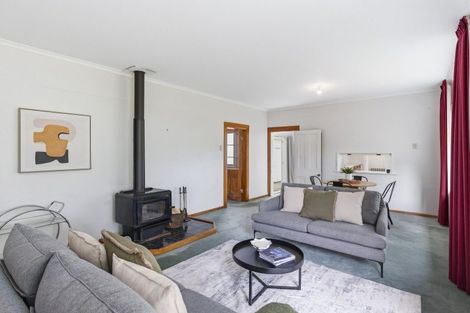 Photo of property in 225 Kuku Beach Road, Kuku, Levin, 5570