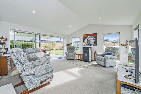 Photo of property in 45 Navy Loop, Rolleston, 7614