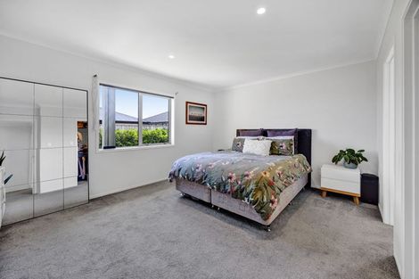 Photo of property in 31 Jules Crescent, Bell Block, New Plymouth, 4312