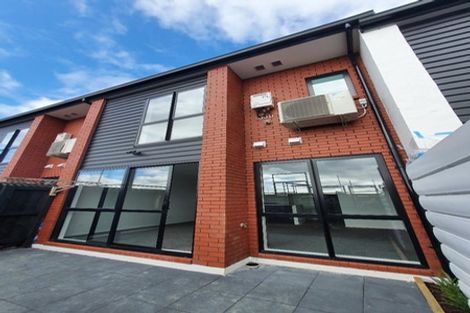 Photo of property in 18 Shortfin Place, Flat Bush, Auckland, 2019