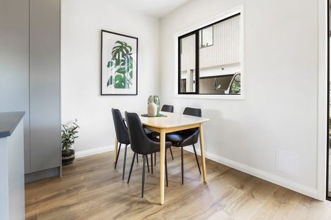 Photo of property in 64u3 Banbury Crescent, Fairfield, Hamilton, 3214