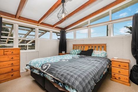 Photo of property in 42 Mckean Avenue, Manurewa, Auckland, 2102