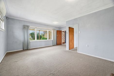 Photo of property in 25 Russell Road, Fairy Springs, Rotorua, 3015