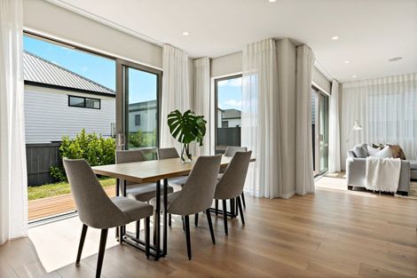 Photo of property in 25 Roa Avenue, Hobsonville, Auckland, 0616