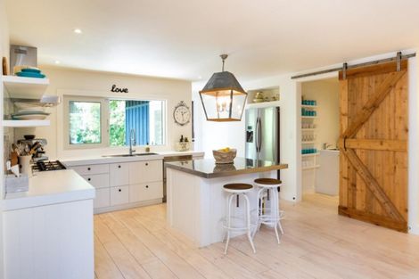 Photo of property in 193a Tauroa Road, Havelock North, 4130