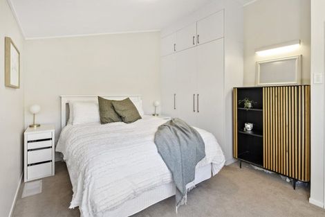 Photo of property in 23f2 Box Hill, Khandallah, Wellington, 6035