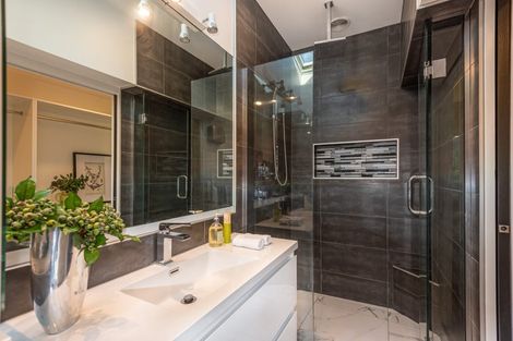 Photo of property in 2 Sarabande Avenue, Redwood, Christchurch, 8051