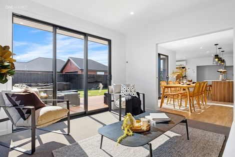 Photo of property in 6 Oakville Close, Rangiora, 7400