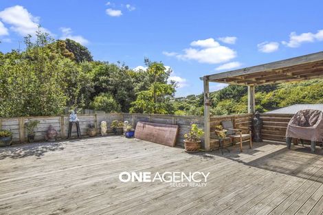 Photo of property in 151 Sievers Grove, Cannons Creek, Porirua, 5024
