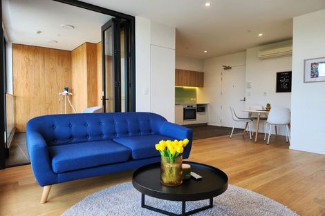 Photo of property in 1 Buscomb Avenue, Henderson, Auckland, 0610