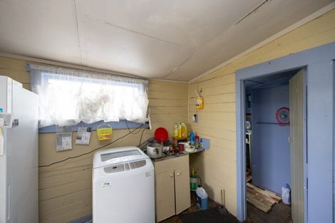 Photo of property in 1 Ranfurly Street, Palmerston North, 4410