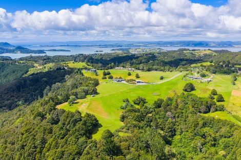 Photo of property in 308 Owhiwa Road, Parua Bay, Onerahi, 0192