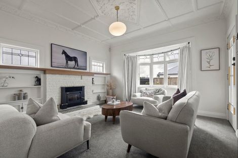 Photo of property in 73 Brightwater Terrace, Terrace End, Palmerston North, 4410