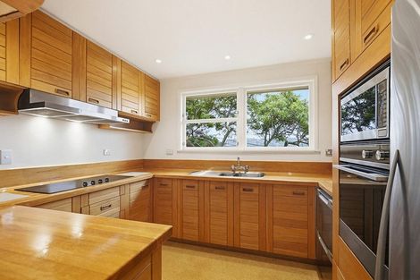 Photo of property in 98 Severn Street, Island Bay, Wellington, 6023