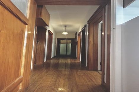 Photo of property in San Marino Apartments, 4/4 Oak Park Avenue, Te Aro, Wellington, 6011