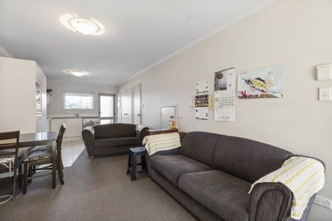 Photo of property in 14/94 Glengarry Road, Glen Eden, Auckland, 0602