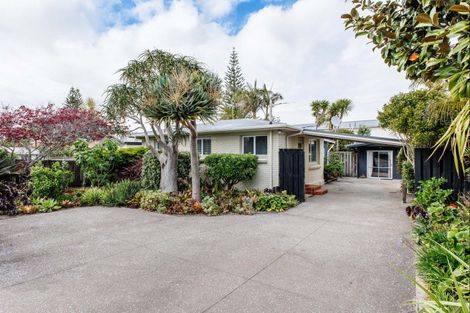Photo of property in 124 Harbour Road, Ohope, 3121
