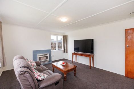 Photo of property in 16 Lancaster Street, Highbury, Palmerston North, 4412