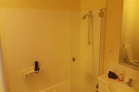 Photo of property in Luxford Villas, 116/72u Herald Street, Berhampore, Wellington, 6023
