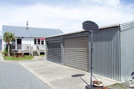 Photo of property in 52 Johnson Street, Milton, 9220