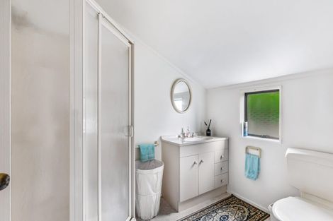 Photo of property in 27 Cherub Place, West Harbour, Auckland, 0618