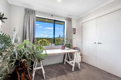 Photo of property in 19 Lady Jocelyn Place, Whitianga, 3510