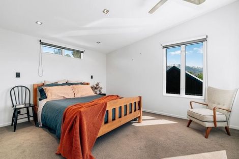 Photo of property in 8 Pisa Moorings Road, Mount Pisa, Cromwell, 9383