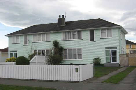 Photo of property in 29-31 Grant Crescent, Masterton, 5810