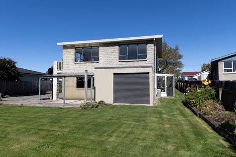 Photo of property in 57 Brydone Street, Edendale, 9825