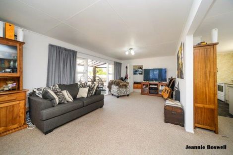Photo of property in 84 Apollo Parade, Milson, Palmerston North, 4414