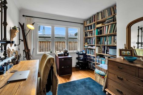 Photo of property in 16 Tregarth Street, Saint Johns Hill, Whanganui, 4501