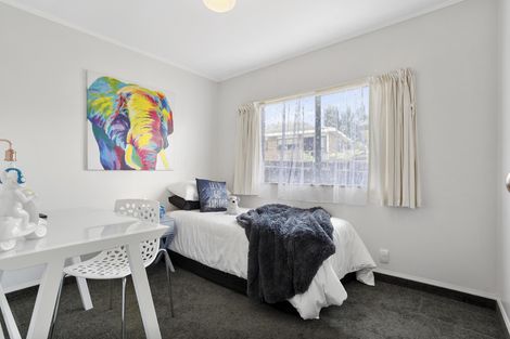 Photo of property in 4 Parker Avenue, New Lynn, Auckland, 0600