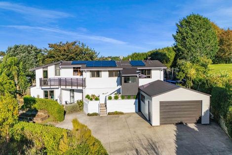 Photo of property in 62d Poplar Grove, Whalers Gate, New Plymouth, 4310