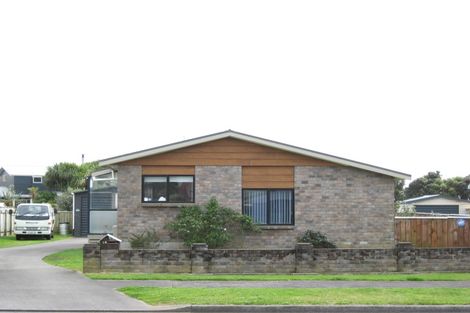 Photo of property in 16 Meade Place, Bell Block, New Plymouth, 4312