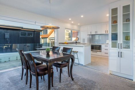 Photo of property in 131 Churchill Road, Rothesay Bay, Auckland, 0630