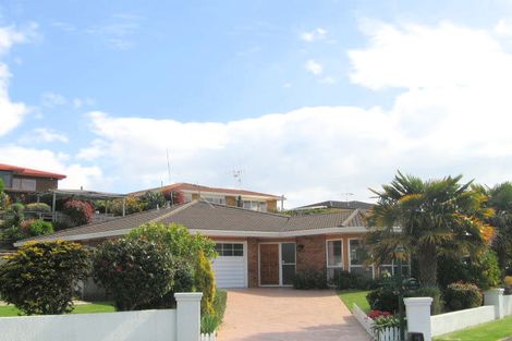 Photo of property in 35 Oleander Lane, Mount Maunganui, 3116