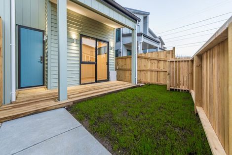Photo of property in 15 Kapeta Lane, Karaka, 2113
