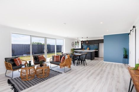 Photo of property in 90 Arnott Street, Feilding, 4702
