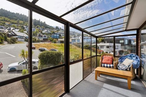 Photo of property in 1 Salmond Place, Queenstown, 9300