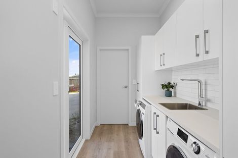 Photo of property in 4 Richmond Street, Cambridge, 3434