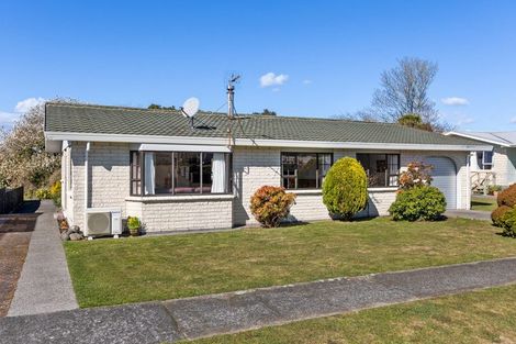 Photo of property in 6 Cassandra Street, Stratford, 4332