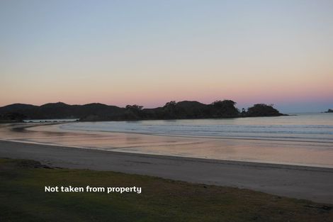 Photo of property in 10 Ohawini Road, Oakura, Hikurangi, 0184