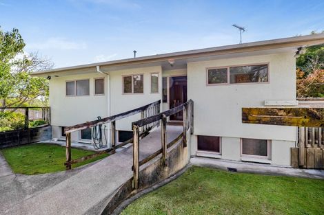 Photo of property in 64 Waiwaka Terrace, Strandon, New Plymouth, 4312