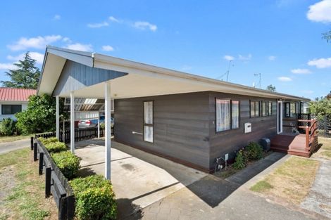 Photo of property in 55u3 Tuhikaramea Road, Dinsdale, Hamilton, 3204