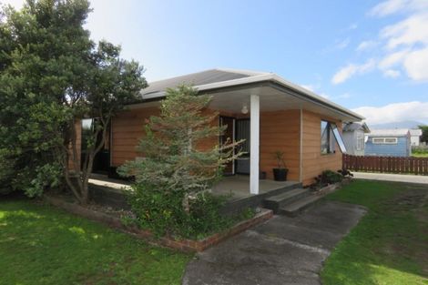 Photo of property in 23 Coates Street, Westport, 7825