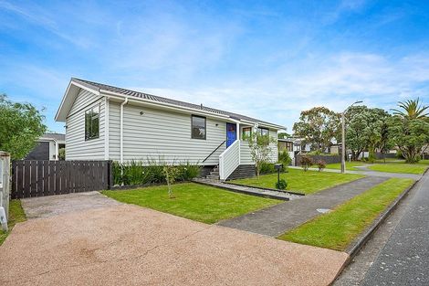 Photo of property in 8 Bosun Place, Te Atatu Peninsula, Auckland, 0610