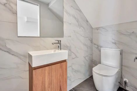 Photo of property in 5/24 Tomo Street, New Lynn, Auckland, 0600