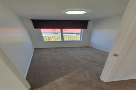 Photo of property in 138 Don Buck Road, Massey, Auckland, 0614