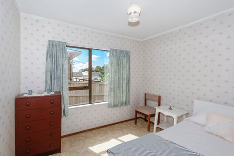 Photo of property in 170 Titirangi Road, New Lynn, Auckland, 0600